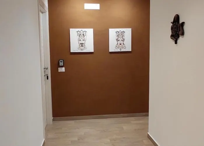 Roccazzo 16 * Cefalù