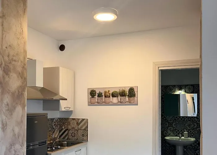 Roccazzo 16 * Cefalù